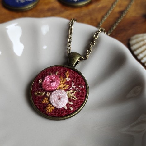 Peach Floral on Red / Hand Embroidered Necklace